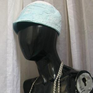 La materia prende forma e teoria del metamorfismo cromatico La materia prende forma e teoria del metamorfismo cromatico