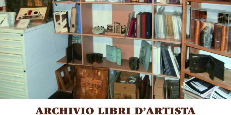 Libri d'Artista - Artists'Books - Dal Macro al Micro Libri d'Artista - Artists'Books - Dal Macro al Micro