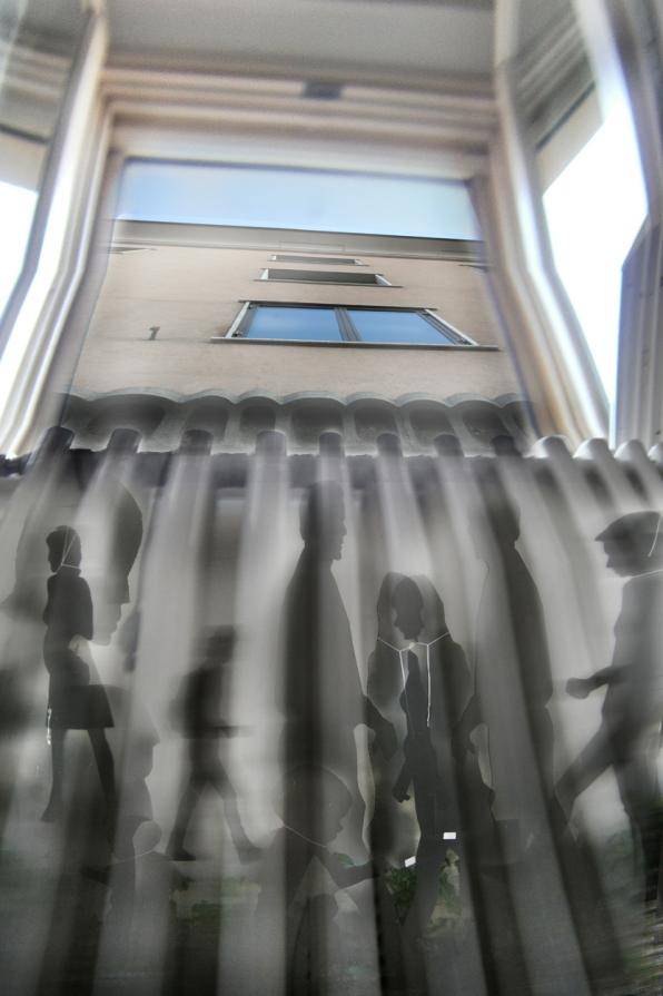  c'è un mondo oltre la finestra.