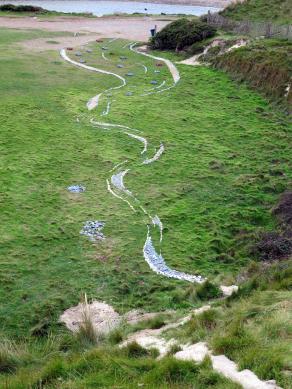 Stone flows to water...