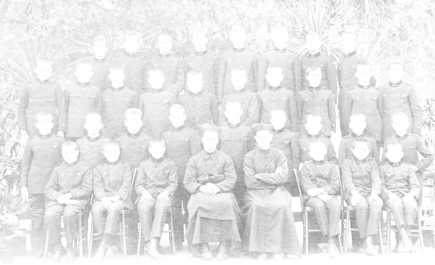 The last summer / I. Souvenirs d'enfance