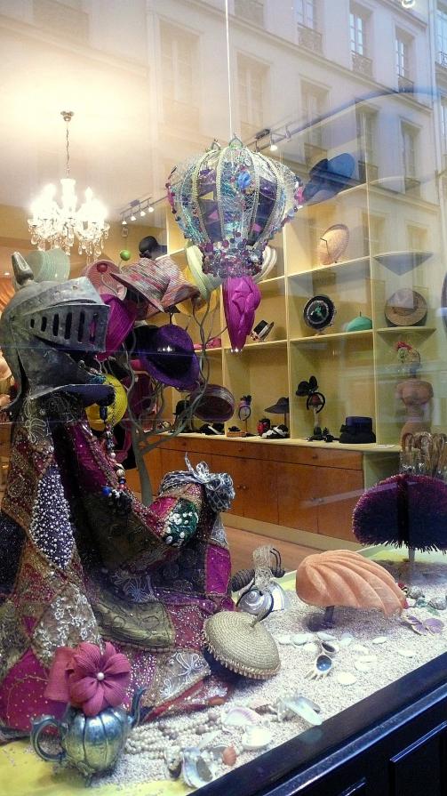 La vitrine du chapelier