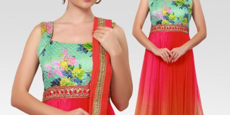 Latest Saree Fashion Fad- Glow-In-Dark, Multi-Pallu.. And Many More!