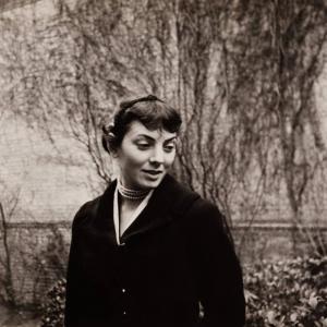 Mad on Paper tra Arte e Letteratura: presentazione del libro “Un barattolo pieno di lucciole” di Donata Carelli in sinergia  con le “Superfici Sensibili” di Aldamaria Gnaccarini