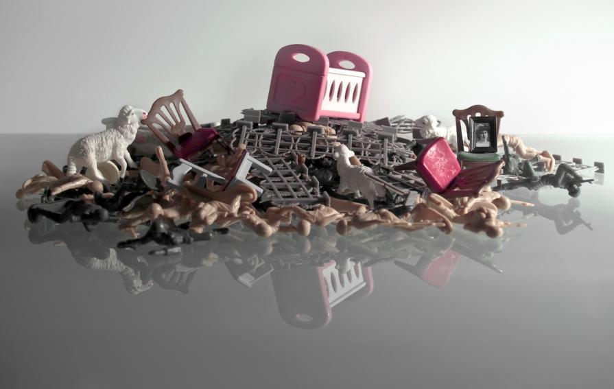 La Primavera di Quirra - Sotto il letto