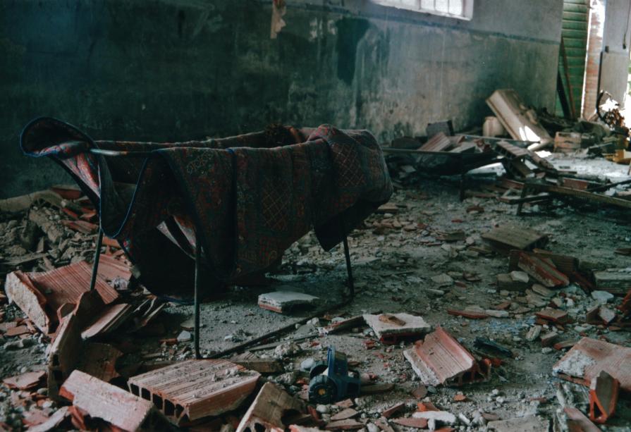 Senza titolo, serie "Abandoned"