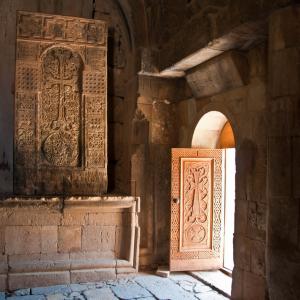 Armenia. Storia di pietre 2/2