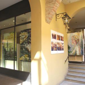 DOPPIO VERNISSAGE A CORTE ISOLANI (BOLOGNA)