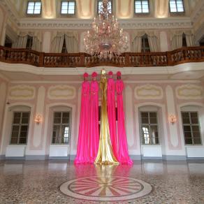 SEQUENZA  MONTAGGIO "SARTORIA ECCLESIASTICA" 2