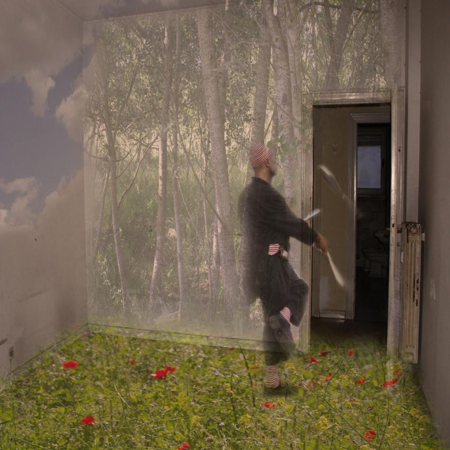 con il fiato sospeso con il fiato sospeso