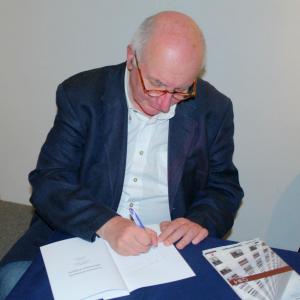 COMUNICARE DI FOTOGRAFIA: DALL'ANALOGICO AL DIGITALE (personale di fotografia di Edoardo Angrisani) 10 Agosto 2014, Museo di Storia Naturale del Vulture, Monticchio (Pz).