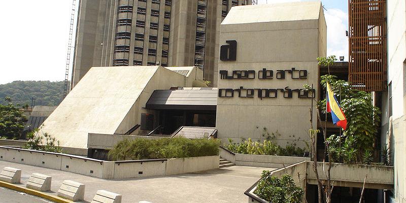 TRASHUMANTES, URBANOS E INTIMOS