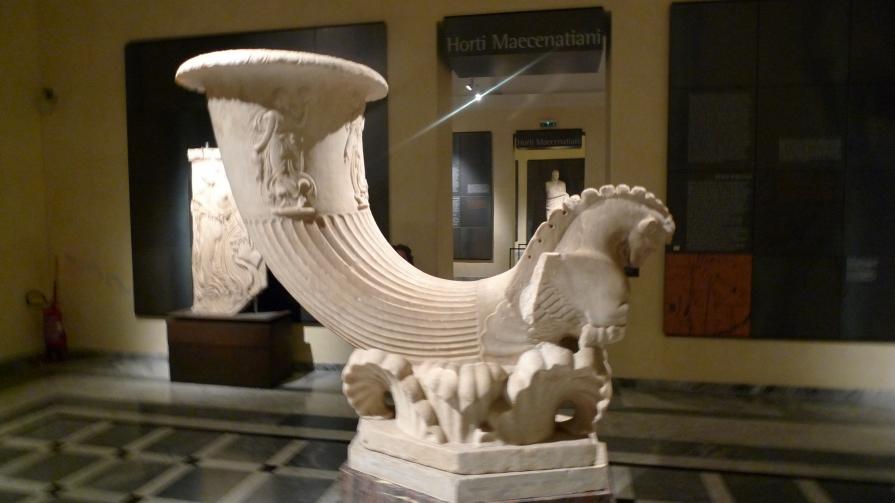 Fontana come corno potorio di Mecenate 