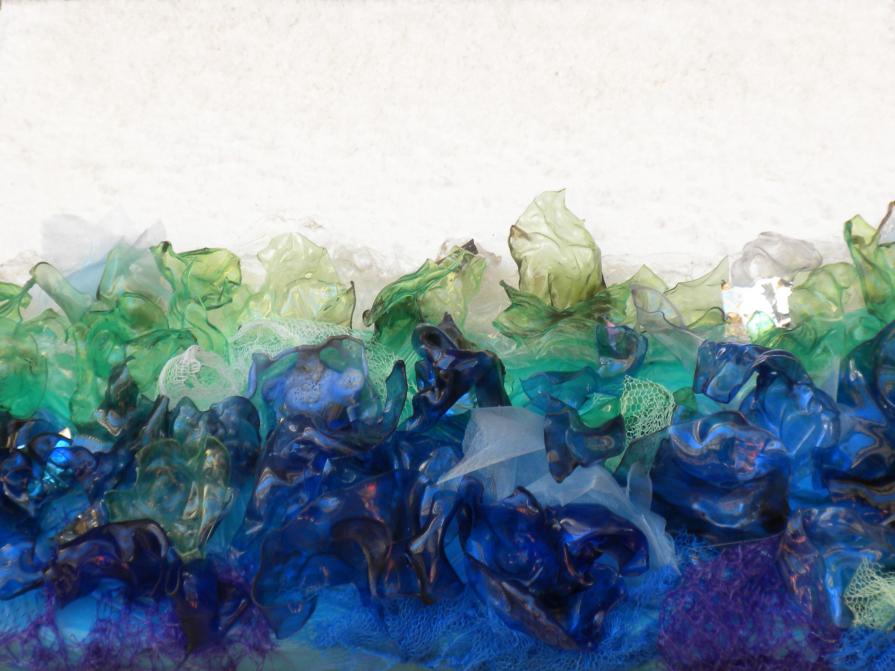 L’INSOSTENIBILE LEGGEREZZA DELL’ISOLA L’INSOSTENIBILE LEGGEREZZA DELL’ISOLA