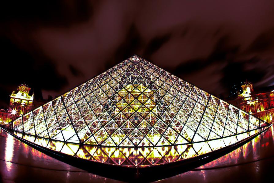 La Louvre at Night