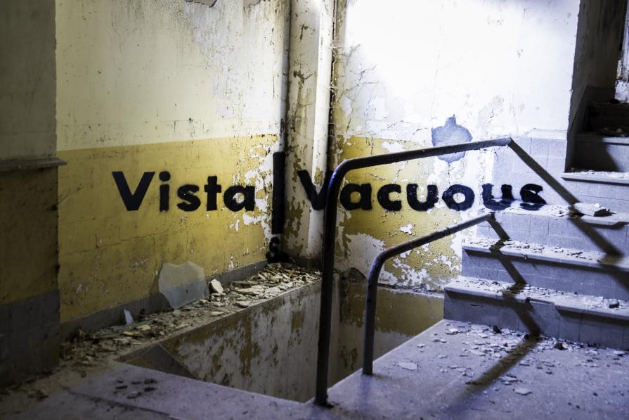 Vista / Vacuous