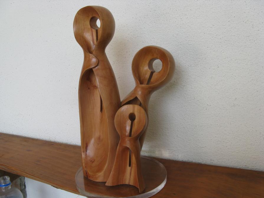 donne con bambina a passeggio