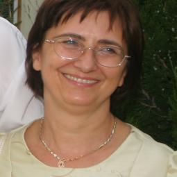 Erzsebet Arvai