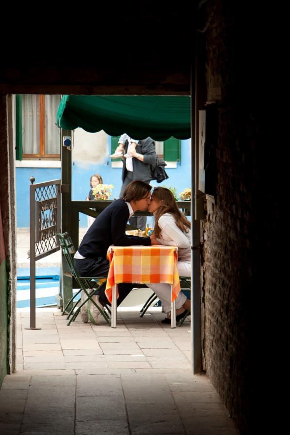 L'amore vi colga indifesi  -  Love finds you helpless  - L'amour vous trouve impuissante