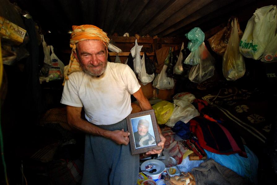 Living with the memories of the past Living with the memories of the past