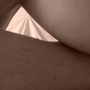 TAGLI n. 4 (dedicato a Lucio Fontana)