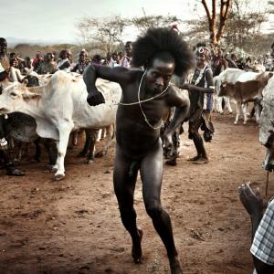 Solo se il ragazzo non cade la prova potrà dirsi superata e il naala diventerà un daala, ossia un uomo a tutti gli effetti. A partire da questo momento egli avrà un mese di tempo per trovare una moglie.