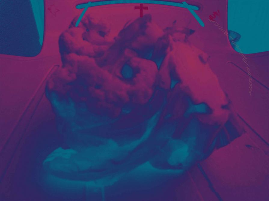 Duomo di Milano in rosso scuro Duomo di Milano in rosso scuro