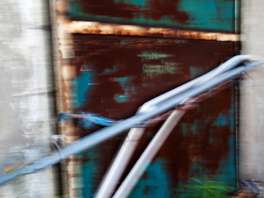 RESTA UN MACELLO RESTA UN MACELLO