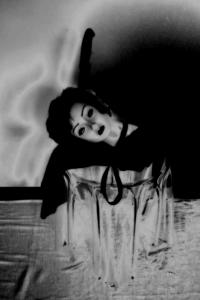 Silvana Abram - The black domestic hole