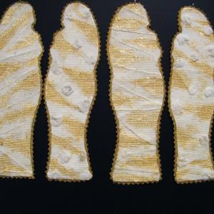 PERFORMANCE ROSA DIDONNA CLOISONNE’LE PETIT 4 (ARTE-LA MIA SECONDA PELLE) AT TAIDEMUSEO OULU FINLAND