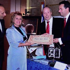 “Verb and image of writing”