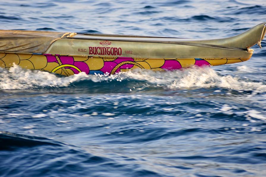 Decorations of Outrigger - OC6 - VAA - Polynesian canoe - Detail