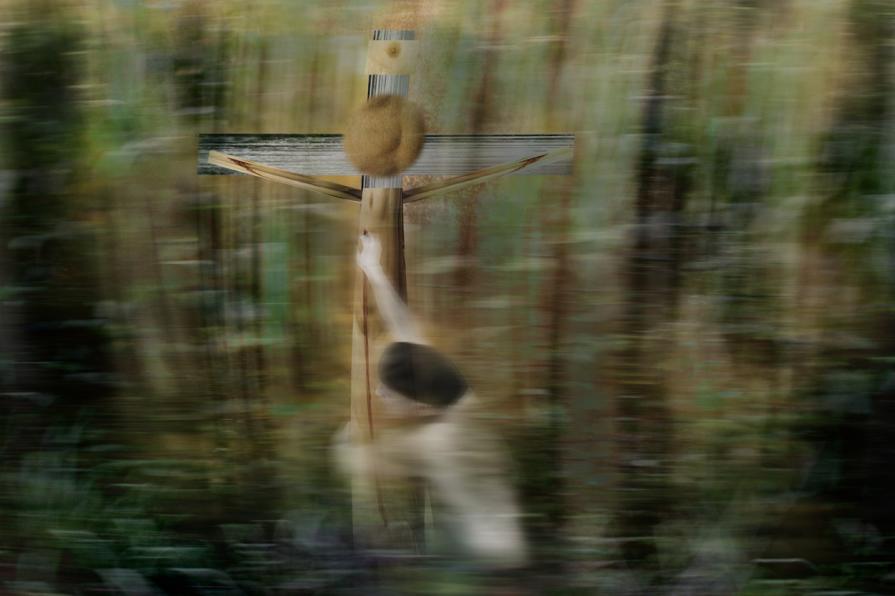 come un sussulto ti scuote inaspettatamente.