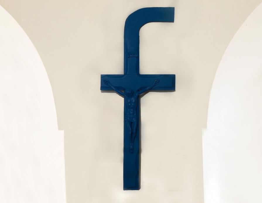 Morale, crocifacebook