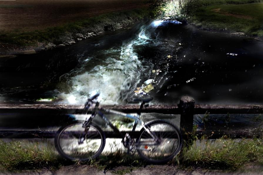 ma che riciclo ....mi soffermo e vedo un vortice di plastica,sporcaccioni.....