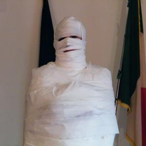 Three staff “Afoismi” “A craft of skilled “ “ In..Coscienza”