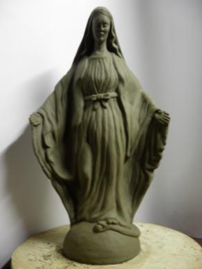 riproduzione di una madonnina