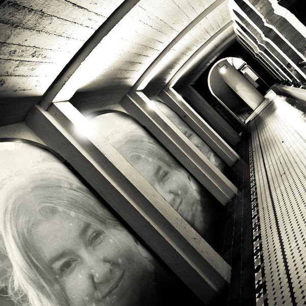 . . . OGNI BACIO TUO CHE AUMENTA LA DIPENDENZA CHE HAI SU DI ME !!! . . . 