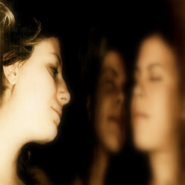 ritratti perduti - giulia, lilli e erika