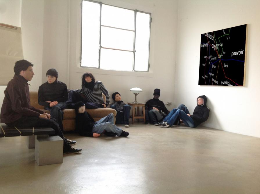 Urban marionnette/7 Puppets string and bunraku type, size human.