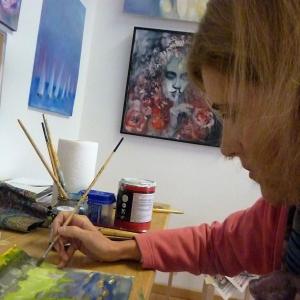 Nel mio Studio, comincio a progettare, utilizzando gli acquarelli.