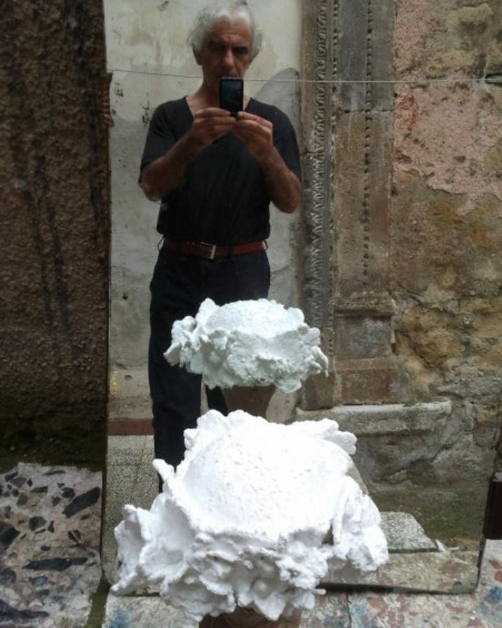 La materia prende forma e teoria del metamorfismo cromatico