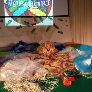 Three staff “Afoismi” “A craft of skilled “ “ In..Coscienza”