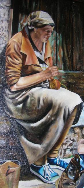 Particolare donna anziana figura intera dell'opera in concorso