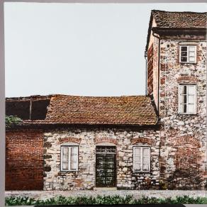 casa col tetto rotto