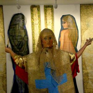 The Two-Faced Woman - Art is my Second Skin 