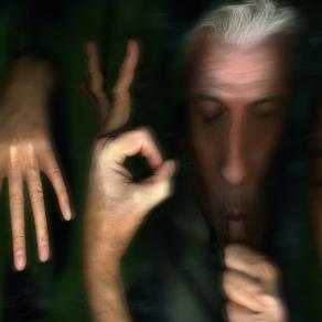 scriverlo non è difficile  resta indelebile.come spetta a te.