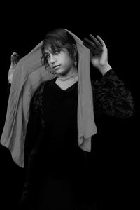 hamideh zolfaghari - walnut saler