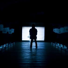 Crying | Concerto per 12 elementi