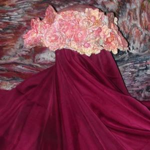 La materia prende forma e teoria del metamorfismo cromatico La materia prende forma e teoria del metamorfismo cromatico